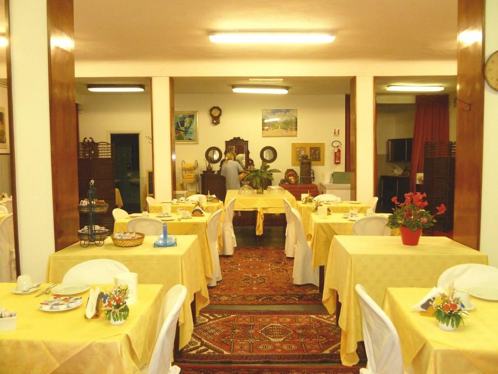 Hotel Agnello D'Oro Genova Eksteriør billede