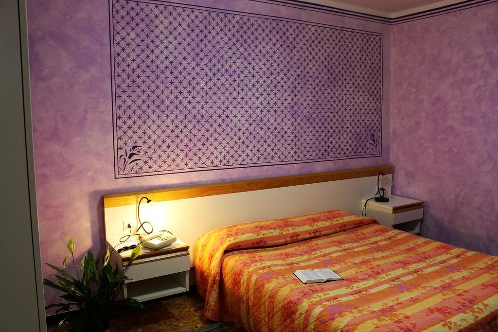 Hotel Agnello D'Oro Genova Eksteriør billede