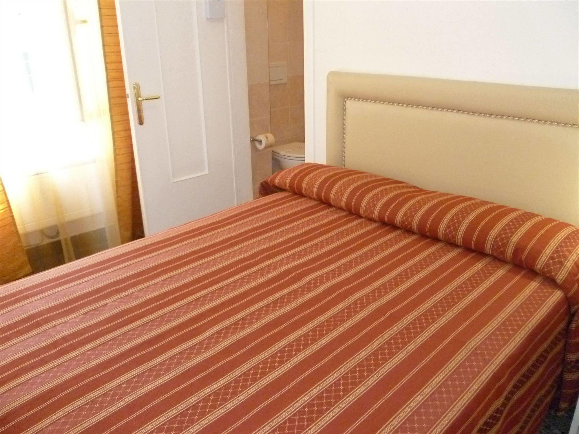 Hotel Agnello D'Oro Genova Eksteriør billede