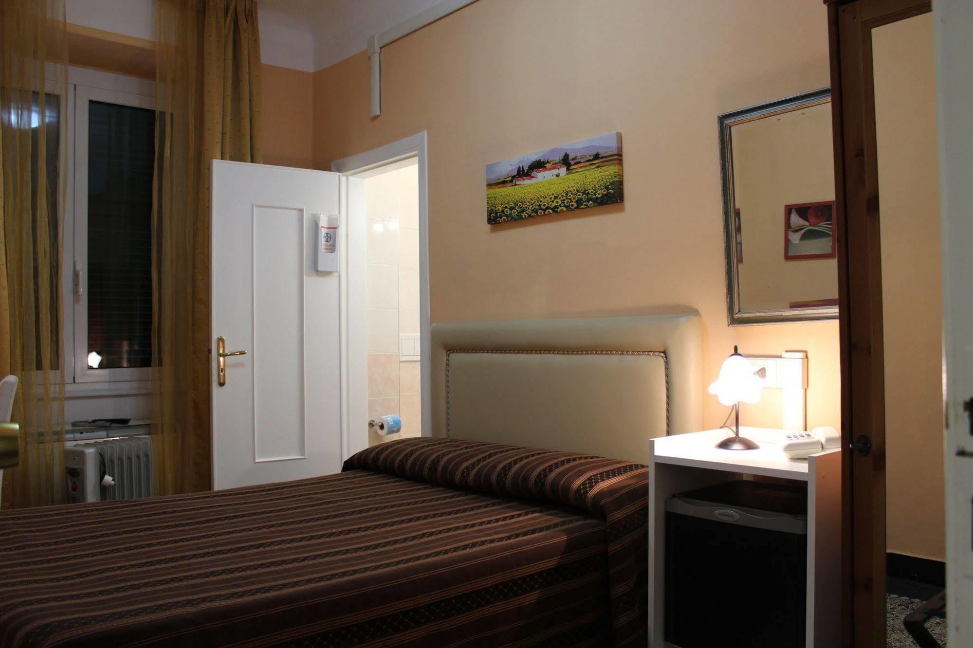 Hotel Agnello D'Oro Genova Eksteriør billede